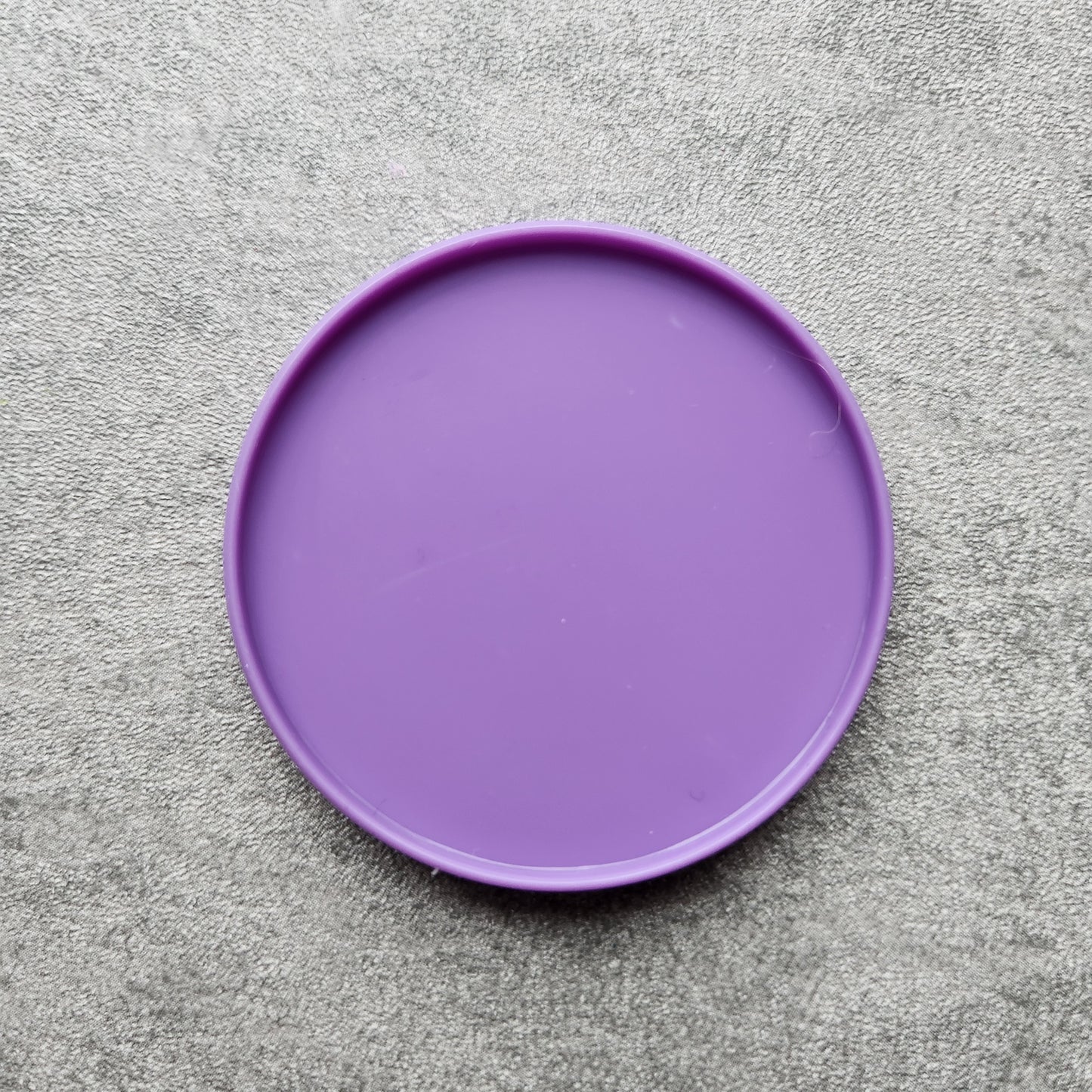 54mm plastic disc, purple