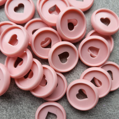 24mm plastic disc, pink with heart