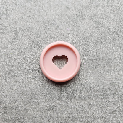 24mm plastic disc, pink with heart