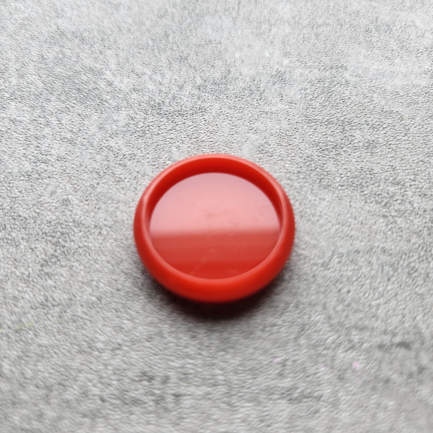 24mm plastic disc, red