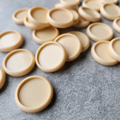 24mm plastic disc, beige