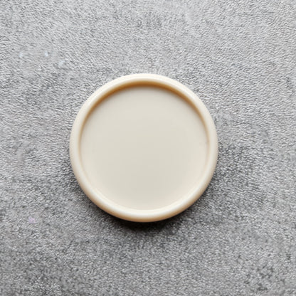 32mm plastic disc, off white