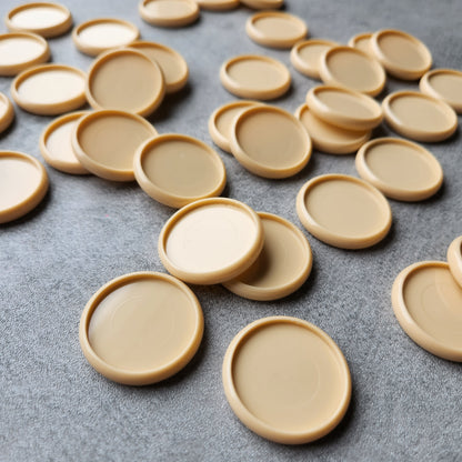 32mm plastic disc, beige