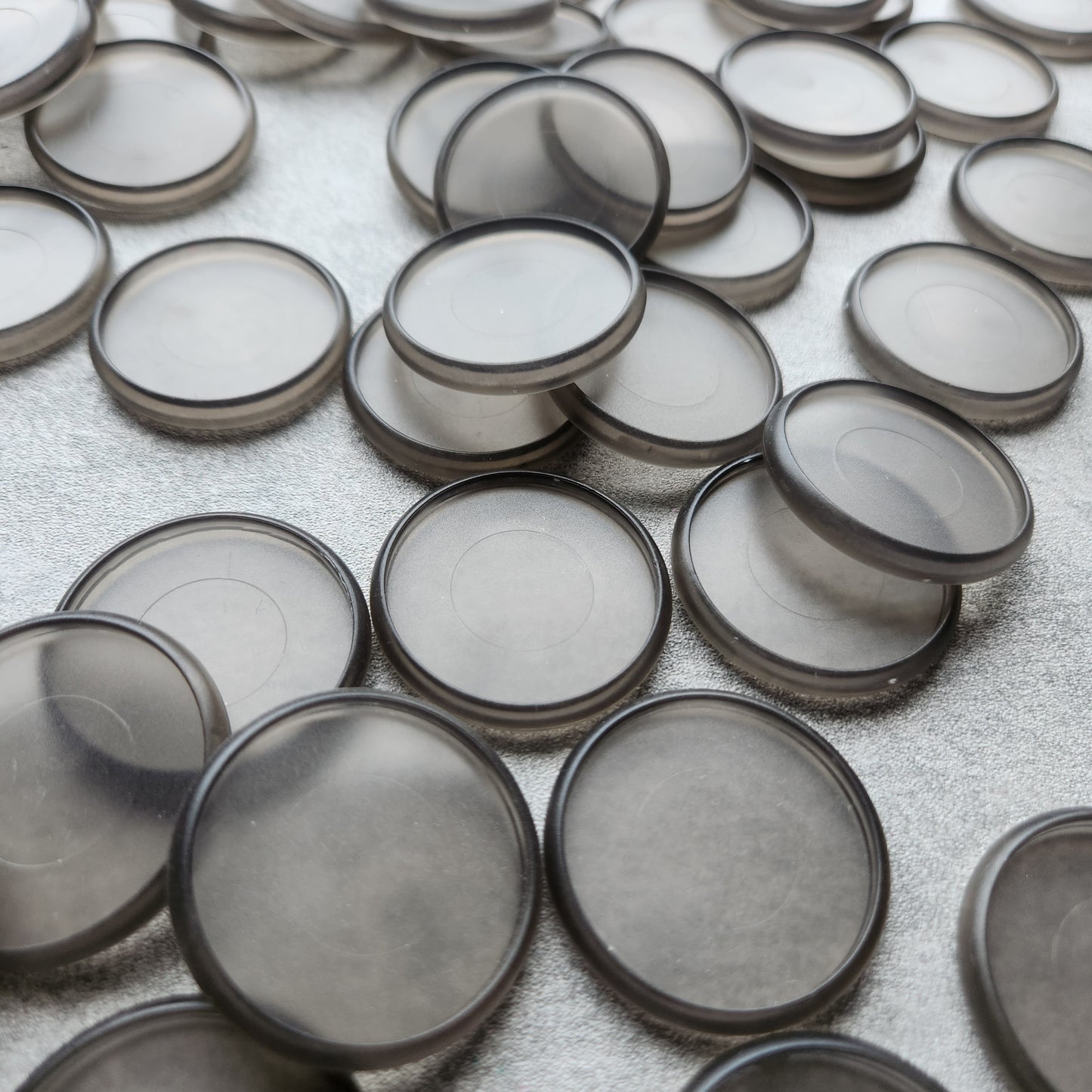 38mm plastic disc, frosted grey